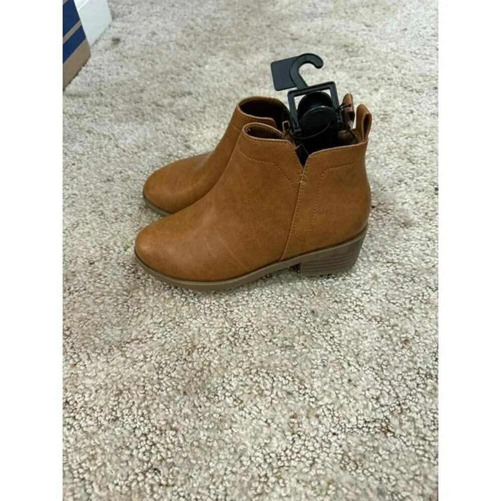 Girls size 13 boots NEW